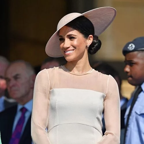 H Meghan Markle είναι πλέον μια από τις 25 γυναίκες με τη μεγαλύτερη επιρροή στη Βρετανία