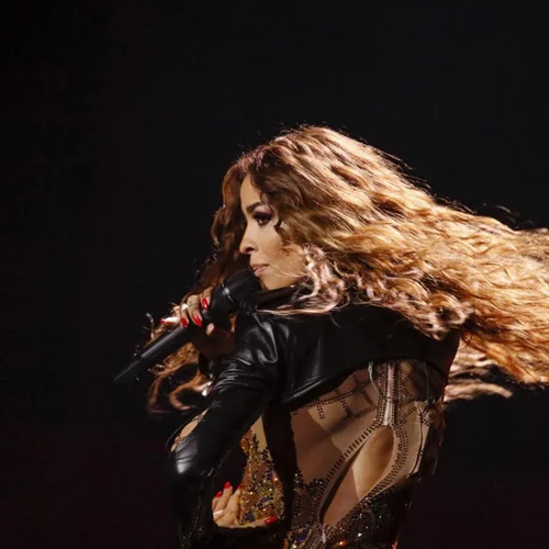 Τα πάντα για το χρώμα των μαλλιών της Ελένης Φουρέιρα αλλά και πώς τα περιποιείται