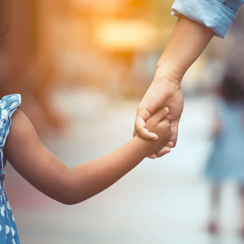 Ανάλυσέ Το | 10 σημεία που φανερώνουν ότι κάποιος από τους γονείς σου ήταν τοξικός