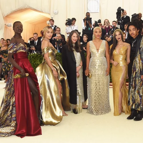 Met Gala 2018 | Όλες οι stars που επέλεξαν H&M για το φαντασμαγορικό gala