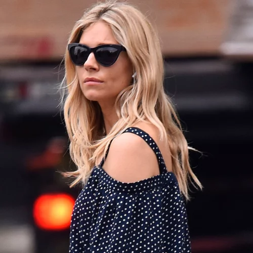 Sienna Miller | Αυτό το look θα το φορέσουμε και εμείς ξανά και ξανά!