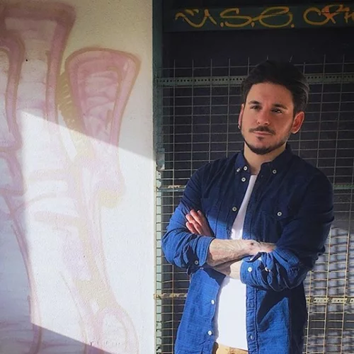 Stan | Με τη σύντροφό του στο Κολωνάκι