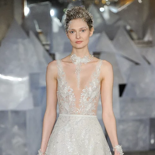 Ξέχνα τα μολύβια και την mascara την ημέρα του γάμου σου: Βρήκαμε την πιο πρωτότυπη ιδέα για φρύδια και βλεφαρίδες