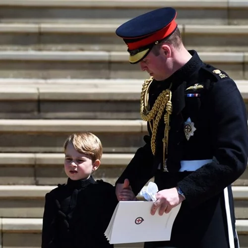 Πρίγκιπας George | Τι διαφορετικό είχε η εμφάνισή του στο βασιλικό γάμο;