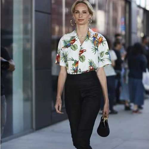 Το απόλυτο τρικ για να δείχνεις ψηλότερη φορώντας φλατ