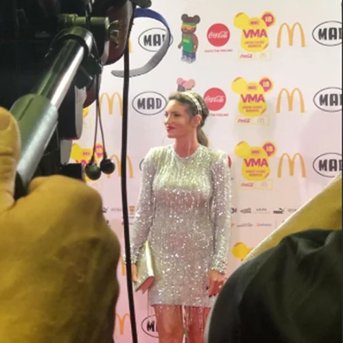 Αθηνά Οικονομάκου | Αποκαλύπτει πόσα κιλά πήρε στην εγκυμοσύνη