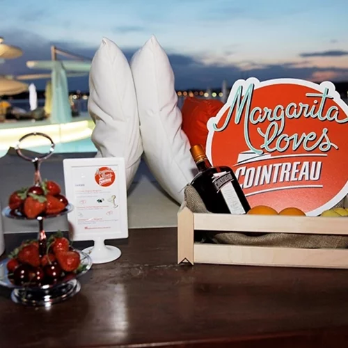 Το Cointreau γιορτάζει τη γέννηση ενός legendary και πολύ αγαπημένου cocktail!