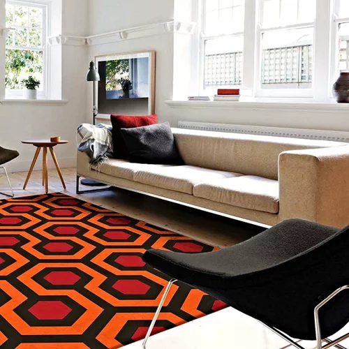 Τo site που θα σου ντύσει το σπίτι σαν να είναι σκηνικό από την αγαπημένη σου ταινία