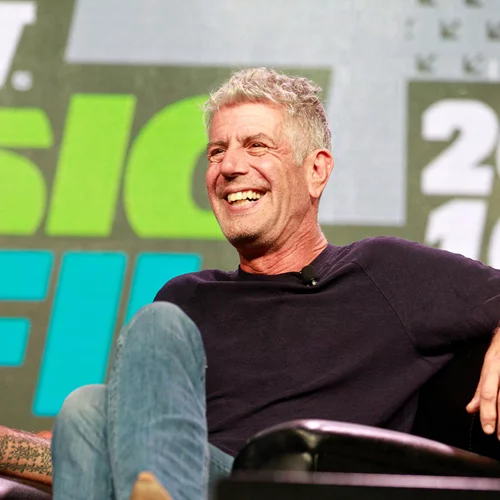 Κάποιες άγνωστες ιστορίες από τη ζωή του Anthony Bourdain