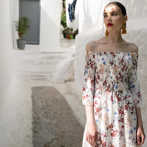 Η Άνοιξη έφυγε, τα λουλούδια μένουν!