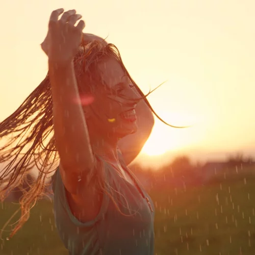 10 λόγοι για να είσαι ευτυχισμένη αυτή τη στιγμή