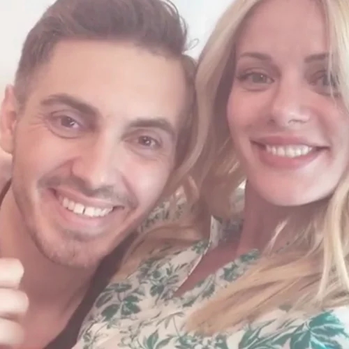 Ζέτα Μακρυπούλια | Είναι η μεγαλύτερη θαυμάστρια του Μιχάλη Χατζηγιάννη