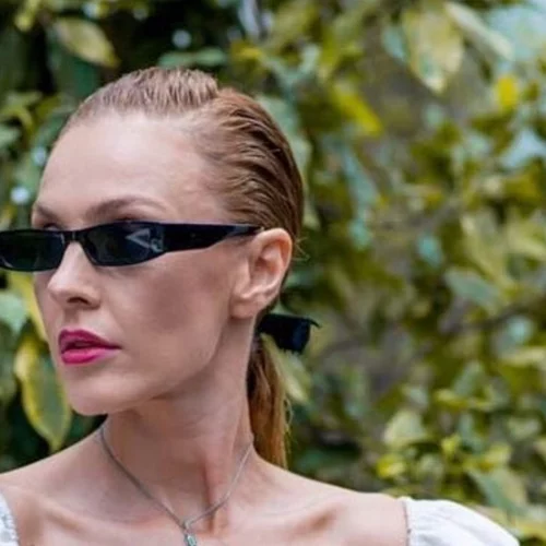 Το φόρεμα της Τάμτα στα MAD VMA το έχουμε ξαναδεί (πολλές φορές)