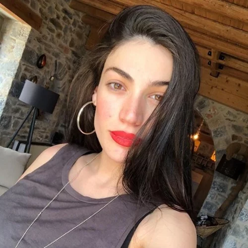 Ήβη Αδάμου | Αυτή είναι η κοιλιά της 9 μέρες μετά τη γέννηση της κόρης της!