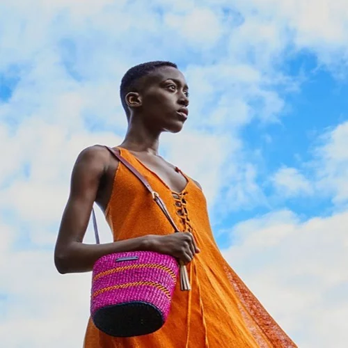 Η αφρικανική μόδα έχει ιδιαίτερο ενδιαφέρον και ίσως πρέπει να την ανακαλύψεις