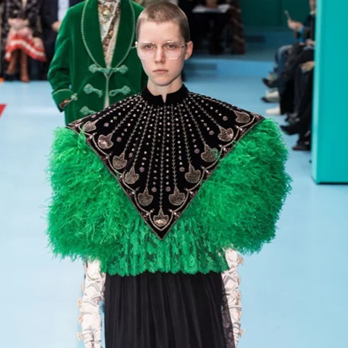 Ο οίκος Gucci για πρώτη φορά θα μεταφέρει το show του στο Παρίσι