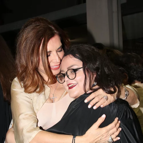 Μιμή Ντενίση | Η κόρη της μετακόμισε στην Κύπρο για σπουδές