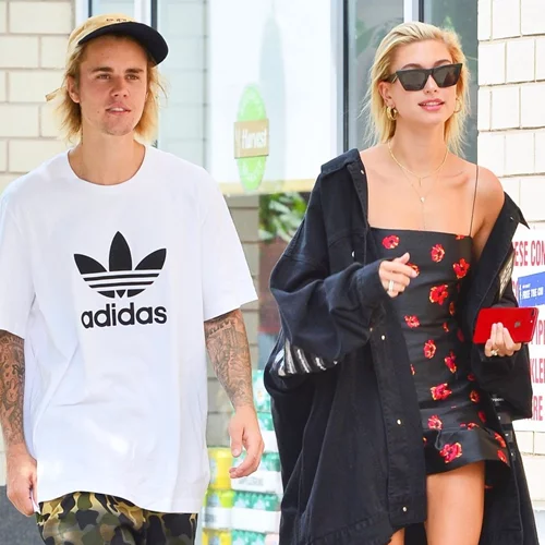 Love is in the air! Hailey Baldwin - Justin Bieber σε νέα τρυφερά στιγμιότυπα