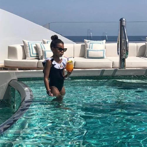 Blue Ivy | Έγινε σίγουρα το καλύτερο meme του καλοκαιριού