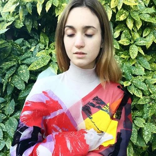 Μια Ελληνίδα σχεδιάζει τα υφάσματα του μέλλοντος