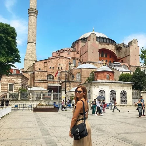 Ευρυδίκη Βαλαβάνη - Κωνσταντίνος Βασάλος | Ρομαντική απόδραση στην Κωνσταντινούπολη