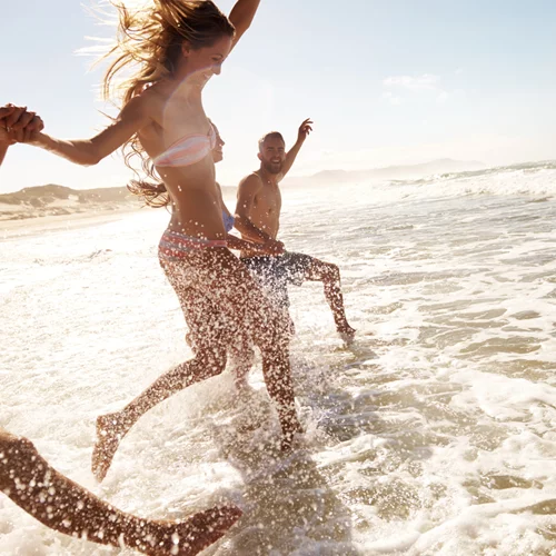 Ερωτικά Ιουλίου | Πώς εξελίσσεται η ερωτική μας ζωή στα μέσα του καλοκαιριού;