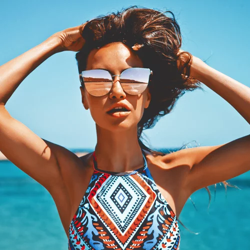 Ελαφόνησο, Τήνο, Τζιά: Όπου και να πας, αυτό είναι το χτένισμα και το μακιγιάζ που θα κάνεις για τις βόλτες σου!