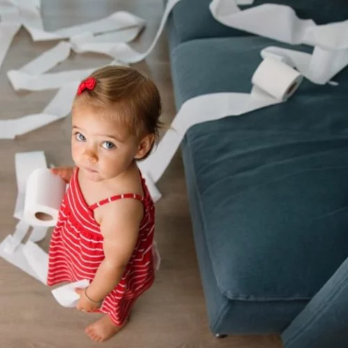 Και τα παιδιά είναι άνθρωποι – να τους φέρεστε με καλοσύνη και σεβασμό