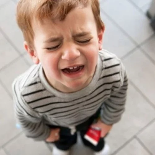 «Θα παίξω όσο θέλω» – το απαιτητικό παιδί και πως να το διαχειριστείτε ανά ηλικία