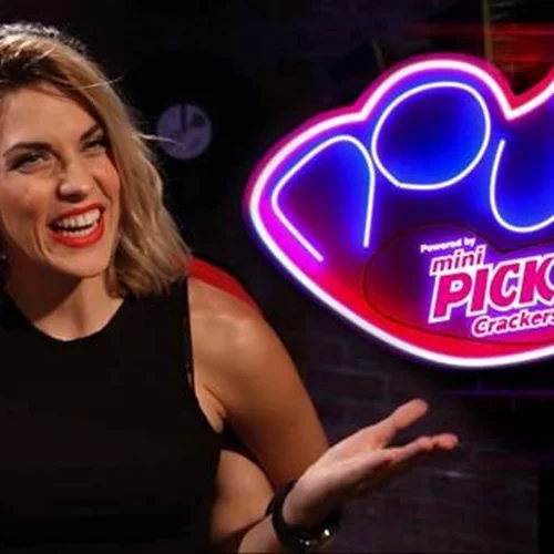 Μαντώ Γαστεράτου |  Δες τη σε ένα beauty tutorial βγαλμένο...από την κόλαση!