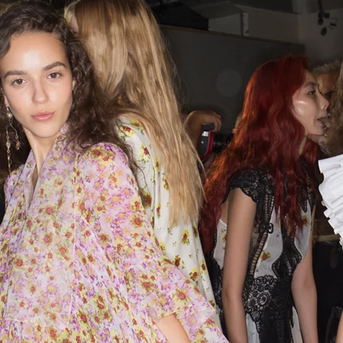 Καλοκαίρι 2018 | Ξέχνα όσα ήξερες για τα φλοράλ