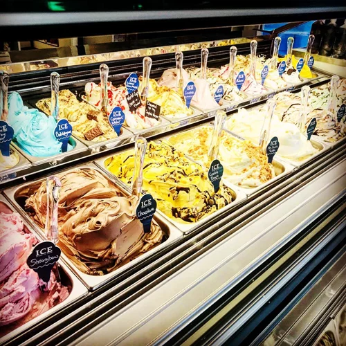 Ένα μαγαζί στην Σκωτία σερβίρει παγωτό με γεύση μαγιονέζα