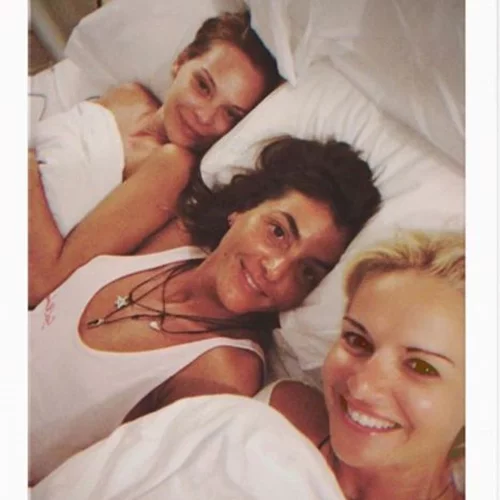 Υβόννη Μπόσνιακ | Bachelorette party 20 μέρες πριν τον γάμο!