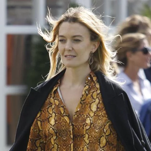 Marta Ortega | Η κόρη του Mr ZARA φορά τα αγαπημένα μας φθινοπωρινά κομμάτια του brand