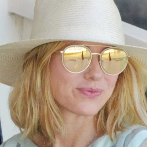 Naomi Watts | Πώς συνδύασε το τζιν της;