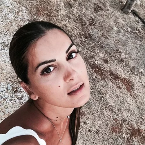 Σταματίνα Τσιμτσιλή | Επέστρεψε στο γραφείο και αναπολεί τις διακοπές