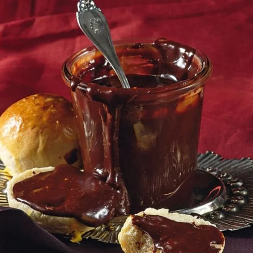 Άλειμμα σοκολάτας με φουντούκι: να πώς θα φτιάξεις σπιτική πραλίνα