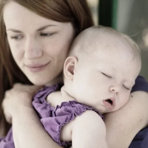 12 τρόποι να ξεφορτωθείς τις μαμαδοσυμβουλές των άλλων – χωρίς να τσακωθείς