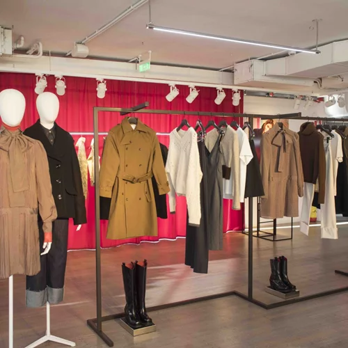 Δες όλα όσα έγιναν στην παρουσίαση της συλλογής H&M Studio A/W 2018