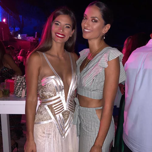 Χριστίνα Μπόμπα & Σάκης Τανιμανίδης | Όλες οι φωτογραφίες από το pre-wedding party τους