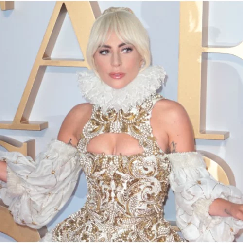 #StyleEvolution | Η Lady Gaga είναι πλέον η βασίλισσα της μόδας