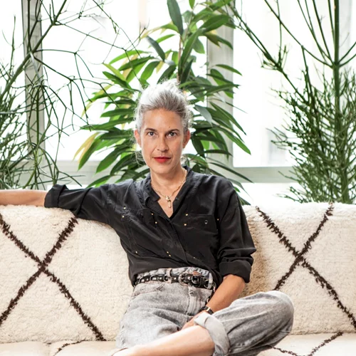 Εδώ θα δεις όλα τα προϊόντα της συνεργασίας L’Oréal Paris x Isabel Marant!