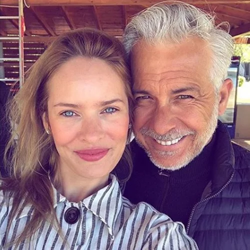 Ο Χάρης Χριστόπουλος παντρεύτηκε και η Ana Brand φόρεσε ένα φανταστικό νυφικό