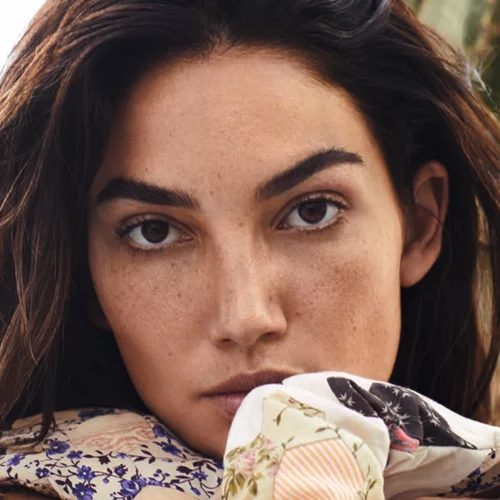 Lily Aldridge | Φωτογραφίζεται για το ελληνικό Harper's Bazaar στην Ύδρα
