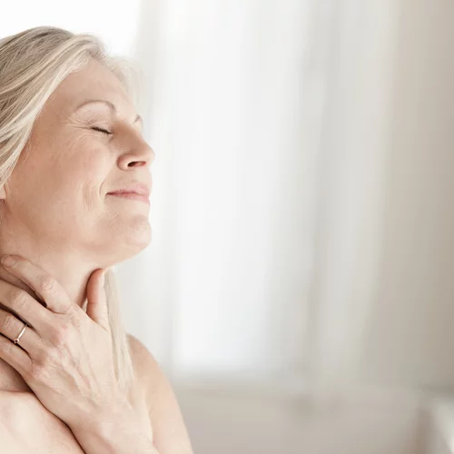 Είσαι 50+; Σε αφορούν αυτές οι οδηγίες χρήσεις για τις κρέμες προσώπου