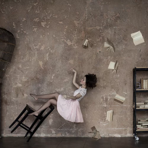 Αγαπάς τη μόδα; 9 βιβλία που κάθε fashion girl πρέπει να έχει διαβάσει!