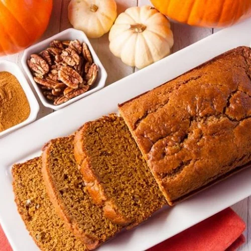 Ένα υπέροχο κέικ με κολοκύθα και καρύδια