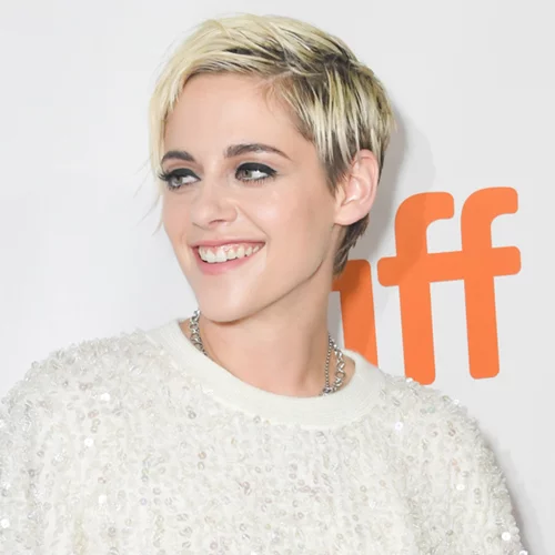 Kristen Stewart | Με... φούτερ στο κόκκινο χαλί