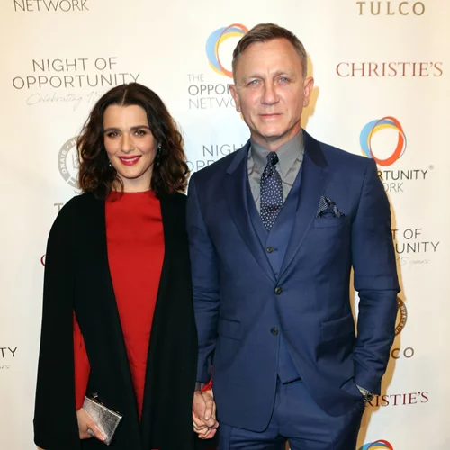 Daniel Craig - Rachel Weisz: Πρώτη δημόσια έξοδος με τη νεογέννητη κόρη τους!