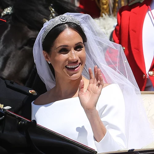 Meghan Markle | Κι όμως το νυφικό της έκρυβε μια λεπτομέρεια που κανείς δεν γνώριζε!